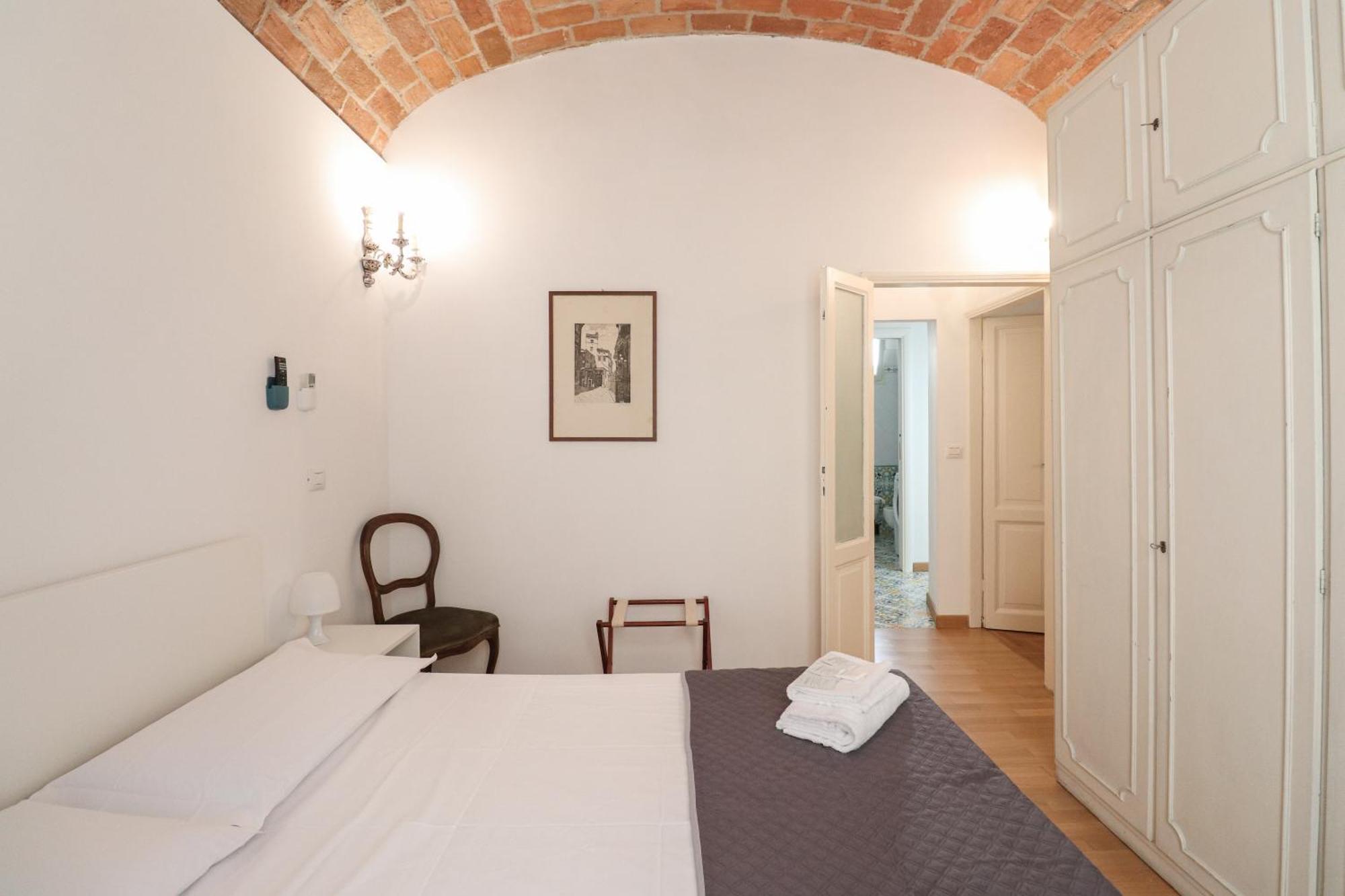 Casa Cecilia A Monti Apartment โรม ภายนอก รูปภาพ